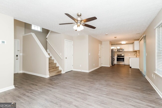 Building Photo - 5201 Summer Brooke Ct