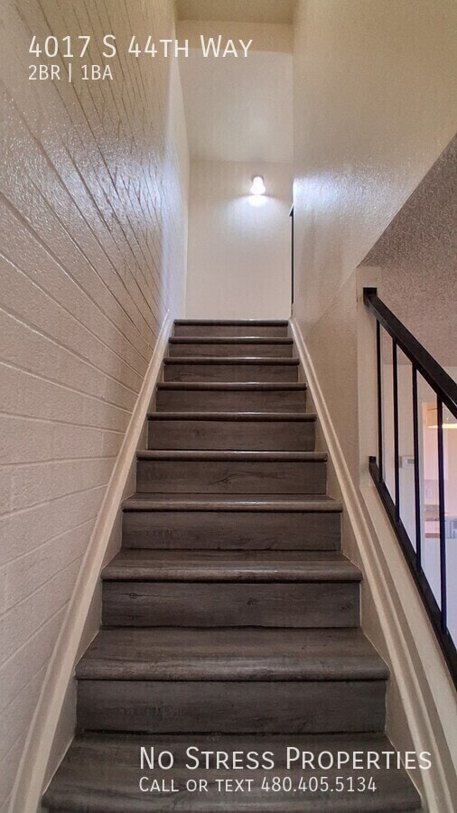 Building Photo - 4017 S 44th Way