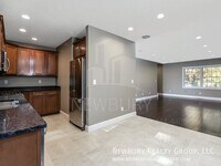 Building Photo - 155 Banksville Pl