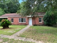 Building Photo - 1571 E Octavia Dr
