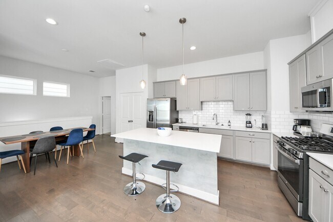 Building Photo - 3642 Griggs Rd
