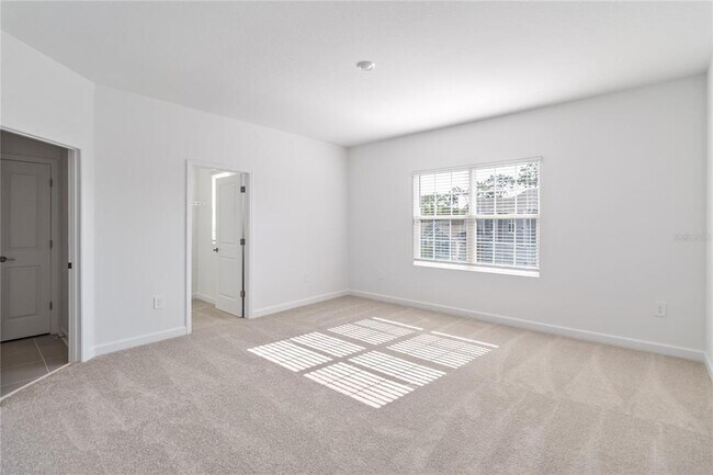 Building Photo - 3013 Howley Aly