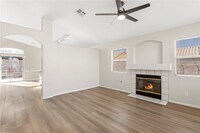 Building Photo - 917 Blue Arroyo Dr