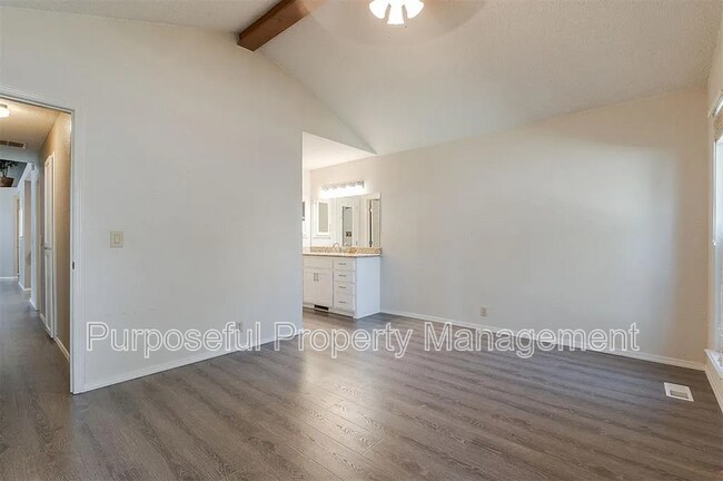 Building Photo - 2501 Patti Pl