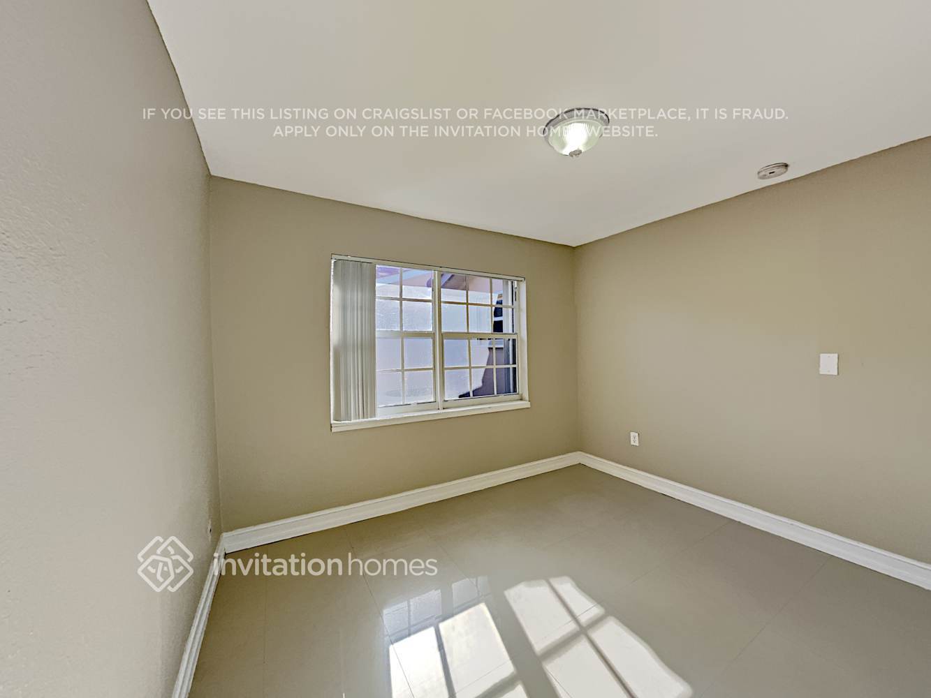 Building Photo - 1747 SW 136th Pl