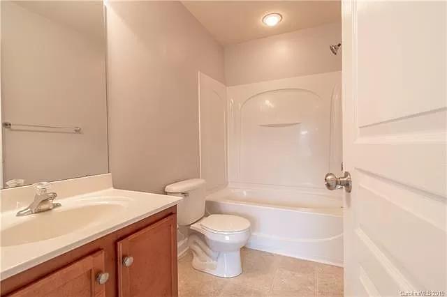 Building Photo - 13935 Waverton Ln