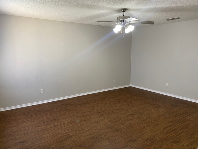 Building Photo - 113 Apache Trail