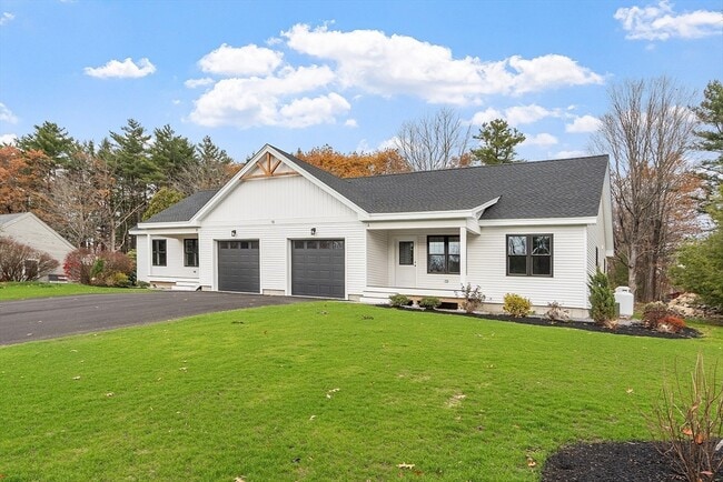 Building Photo - 18 Buttonwood Pl