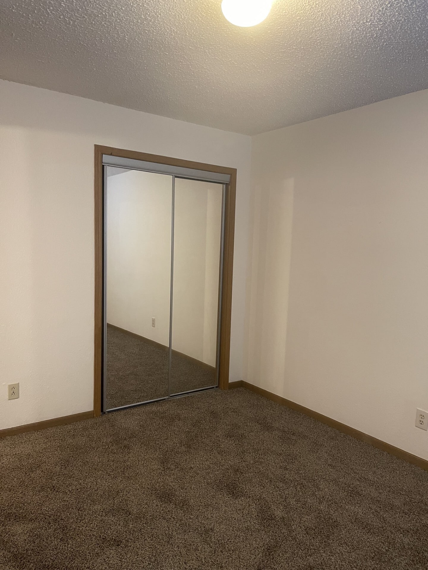 Building Photo - 1648 Towne Dr