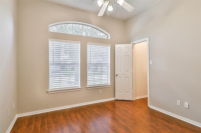 Building Photo - 15318 Bent Twig Way