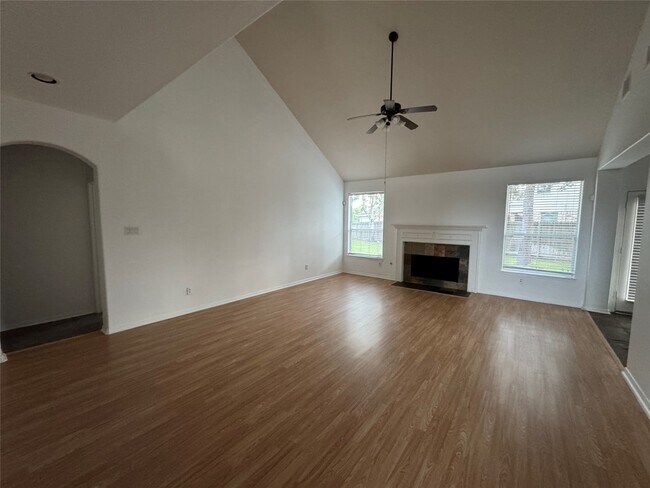 Building Photo - 6311 Auburn Terrace Ct