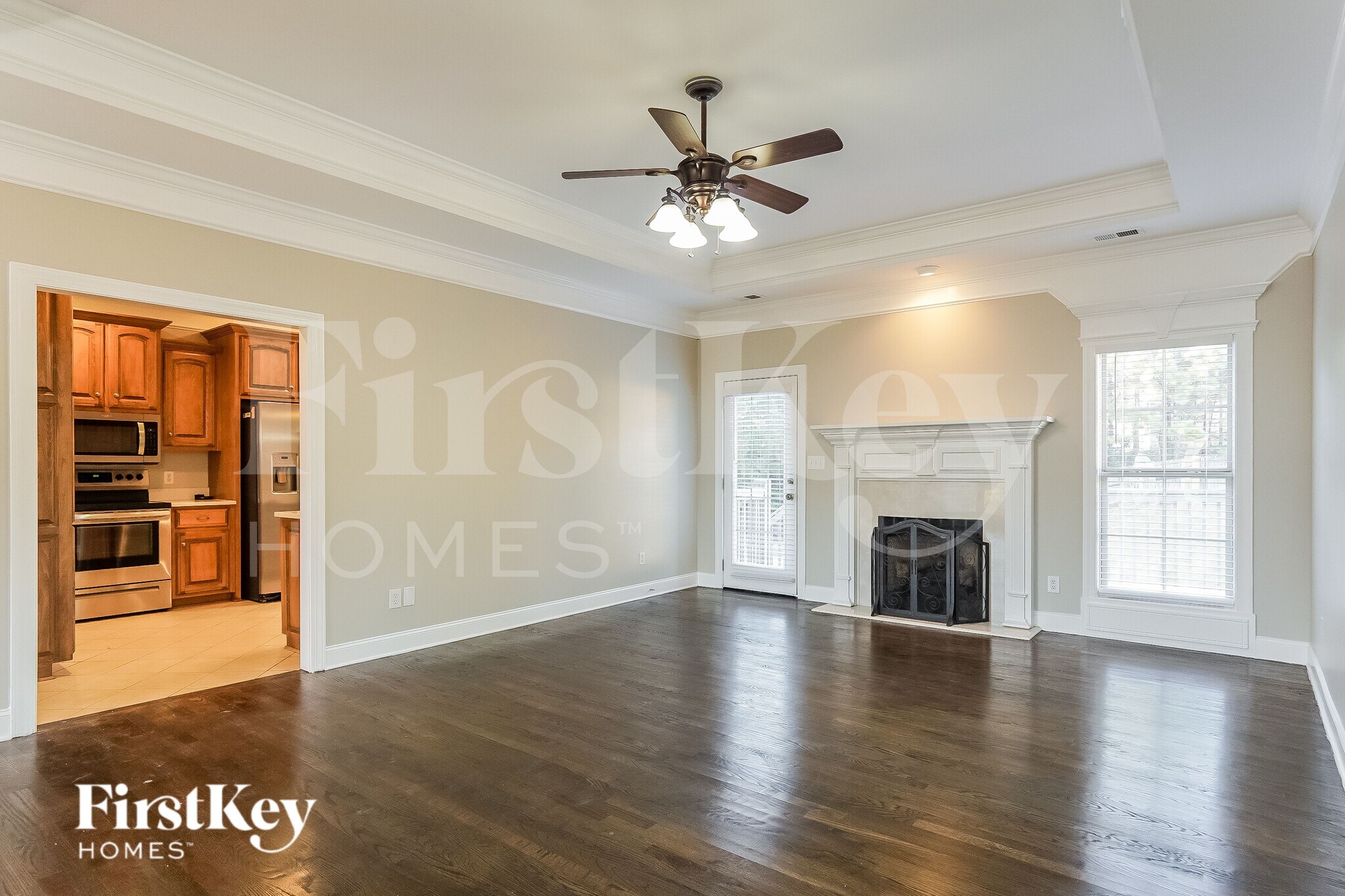 Building Photo - 245 Madison Ln