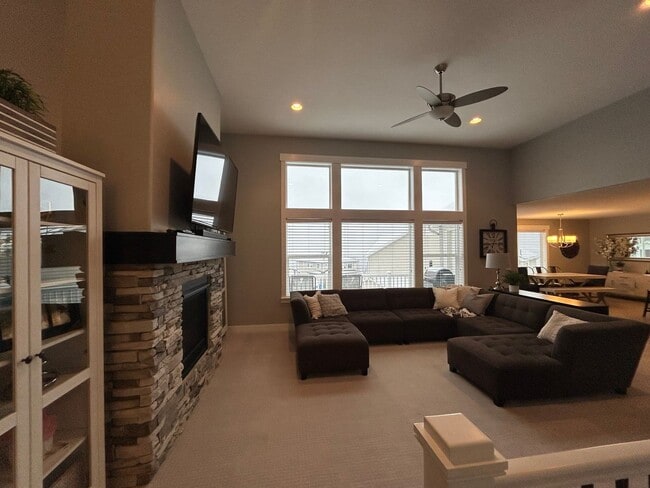 Building Photo - 5 Bedroom 3.5 Bathroom, plus bonus room, Home in Lehi Utah!