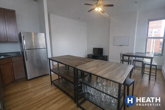 Building Photo - 168 Northampton St