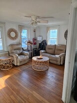 Building Photo - 37 Court St