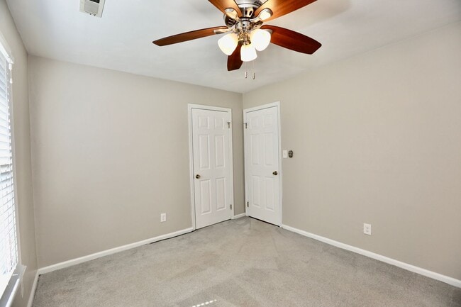 Building Photo - Ranch Home - Red Mill Farm - Available 11-...