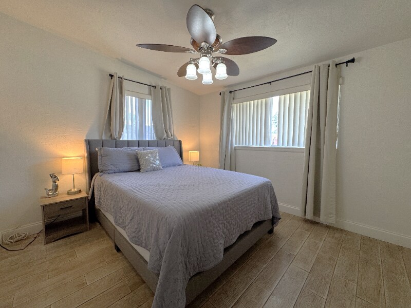 Building Photo - 10996 106th Ave N