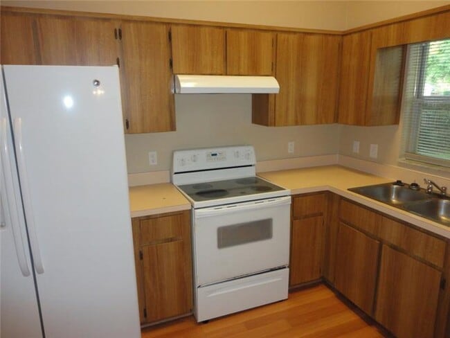 Building Photo - 120 N Cervidae Dr