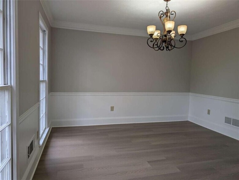Building Photo - 443 Cricket Ridge Ct