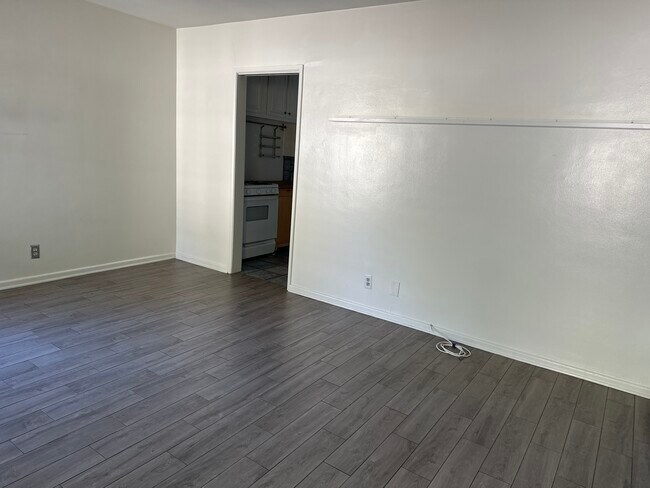 Living room to Kitchen - 710 Copeland Ct