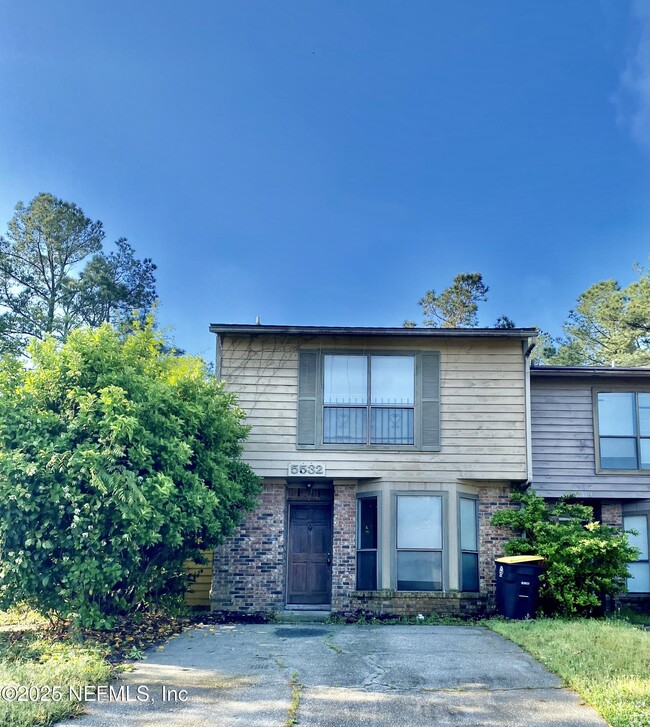 Building Photo - 5532 Bennington Dr