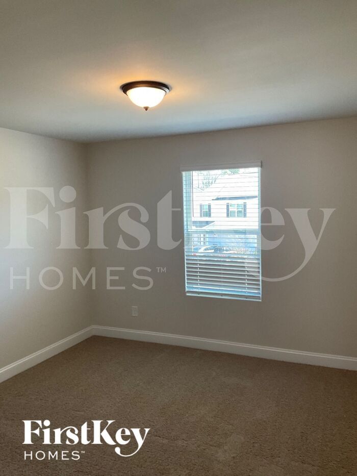 Building Photo - 5427 Cobblestone Glen Dr