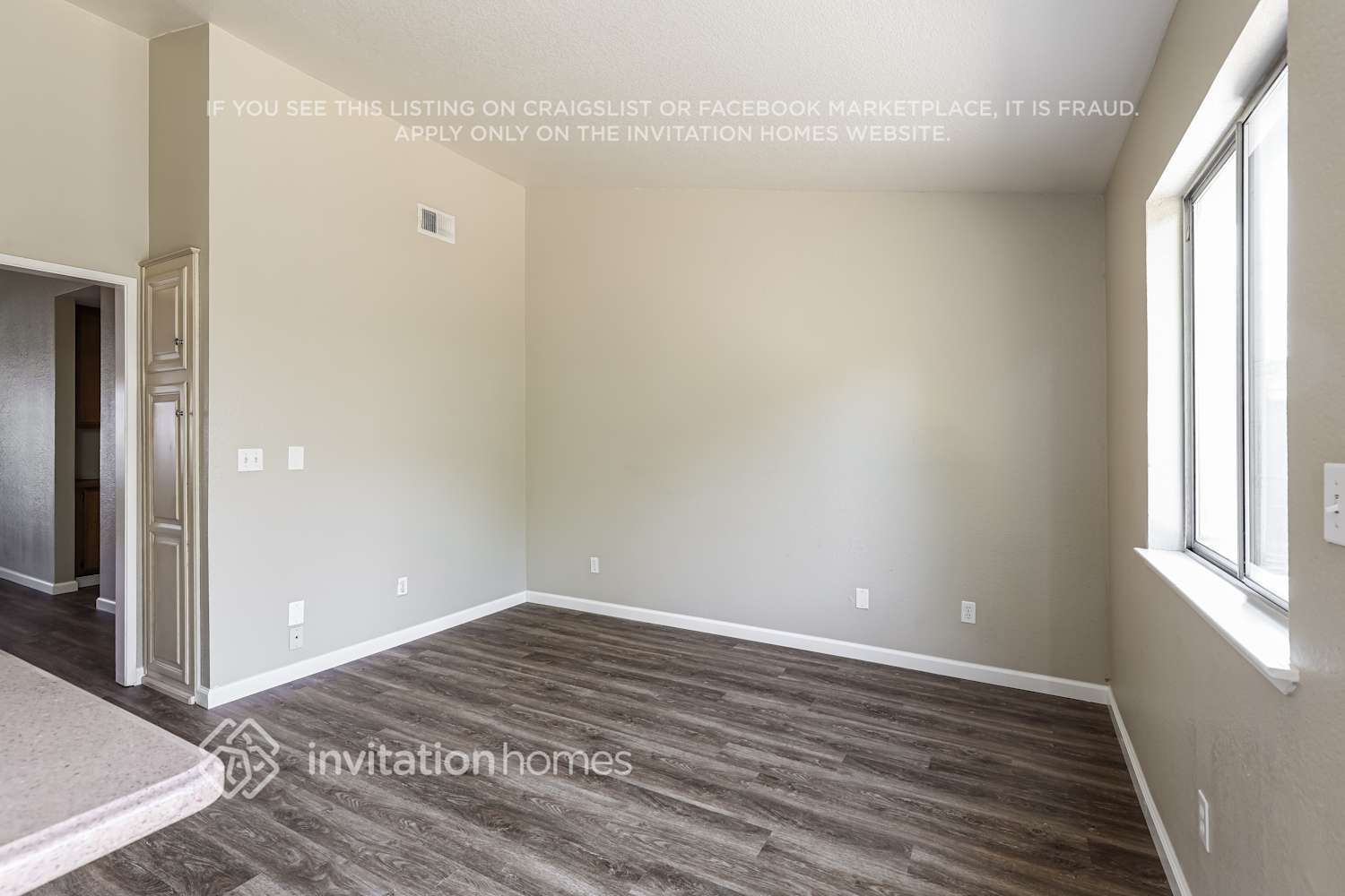 Building Photo - 432 Ogden Way