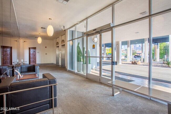 Building Photo - 805 4th Ave