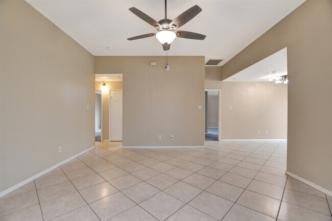 Building Photo - 19702 Byron Meadows Dr