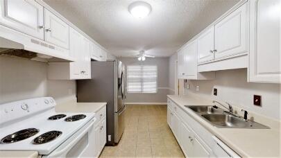 Building Photo - 4654 Crested Butte Rd