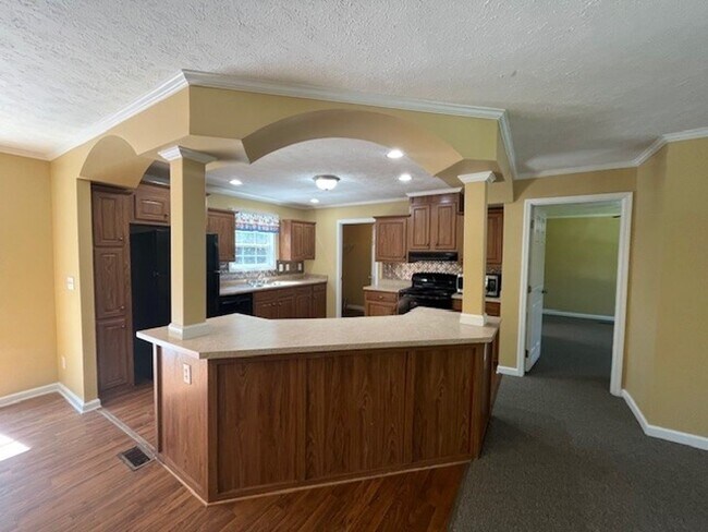 Building Photo - Spacious 3 bedroom 2 bath home in Leland