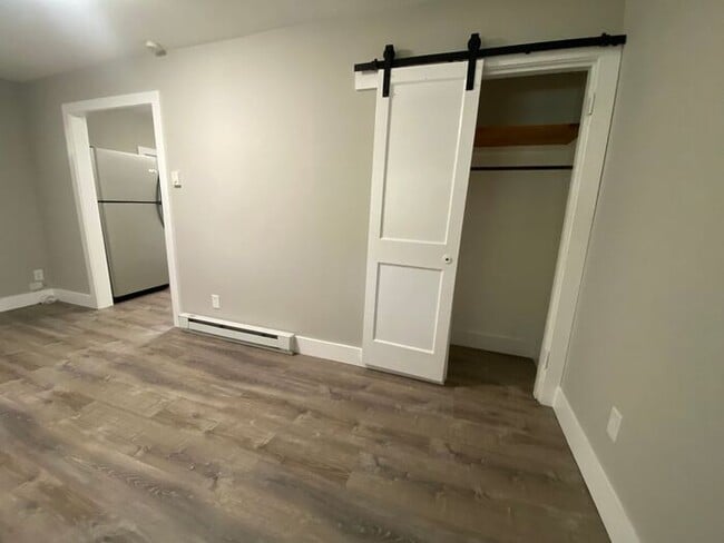 Building Photo - Cute 1BR / 1 BA Cottage in East Nashville