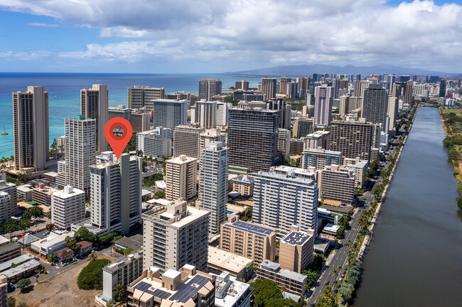 Waikiki Park Heights - 2440 Kuhio Ave