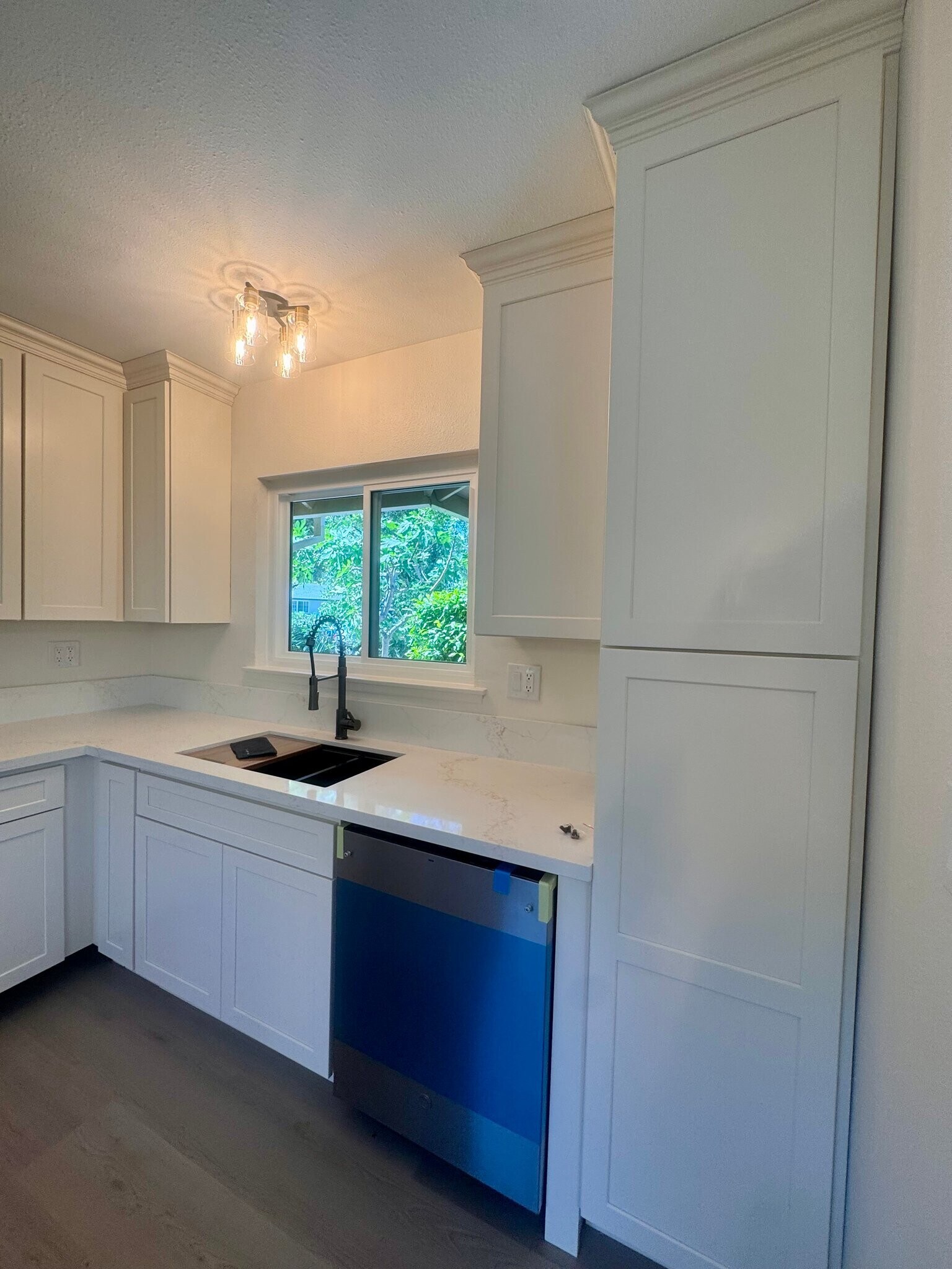 Building Photo - 9244 Crebs Ave