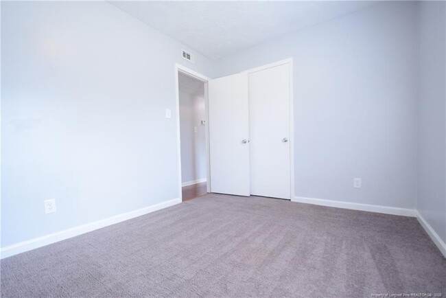 Building Photo - 3216 Tully Ln