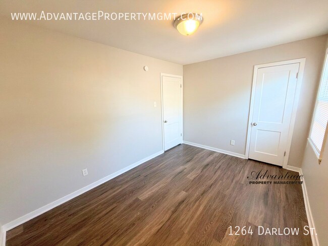 Building Photo - 1264 Darlow St