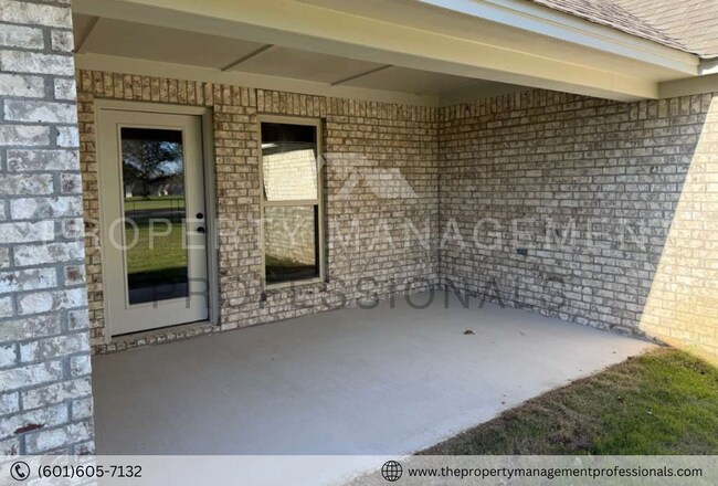 Building Photo - BRAND NEW!!! FABULOUS HOME!!!