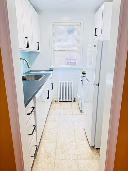 Building Photo - 8311 Garland Ave