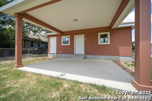 Building Photo - 9322 Clamp Ave