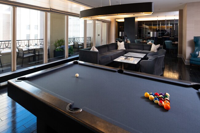 Building Photo - 118 E Erie St