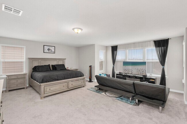 Building Photo - 2318 Themis Wy