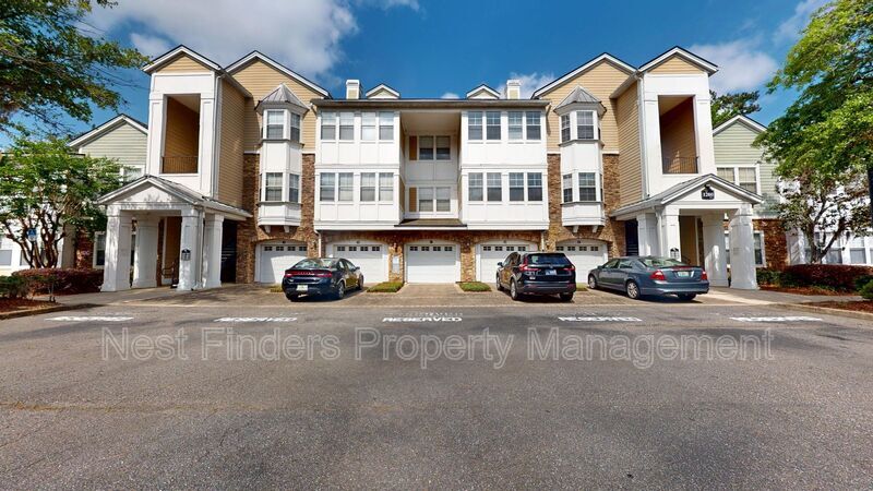 Primary Photo - 8550 Touchton Rd