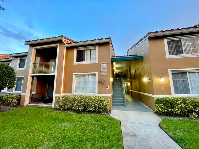 Primary Photo - 7832 Sonoma Springs Cir
