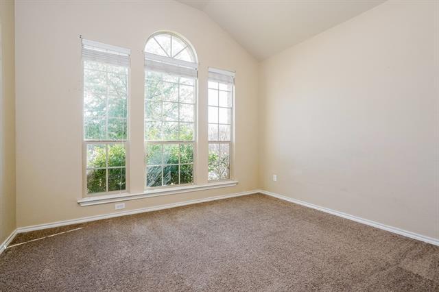 Building Photo - 10909 Braemoor Dr