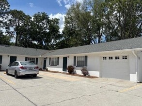Building Photo - 2780 Cypress Dr