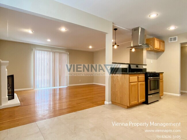 Building Photo - 5280 5th St