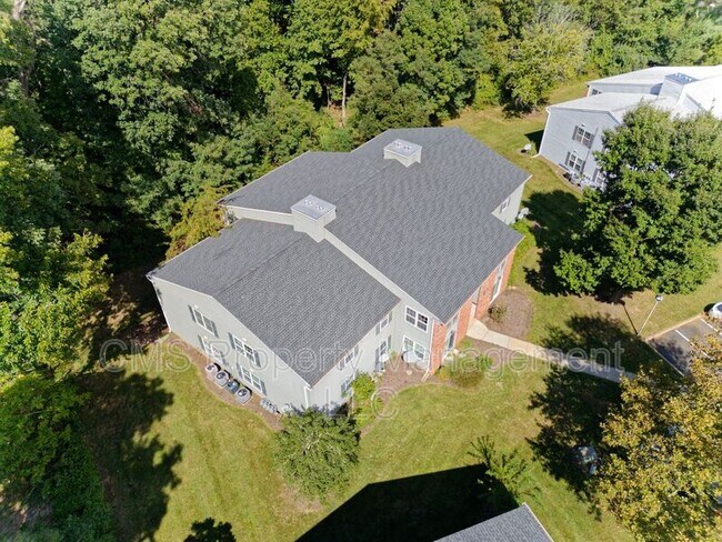 Building Photo - 19-7 Augusta Ct