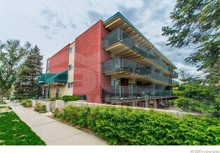 Building Photo - 200 N Pearl St