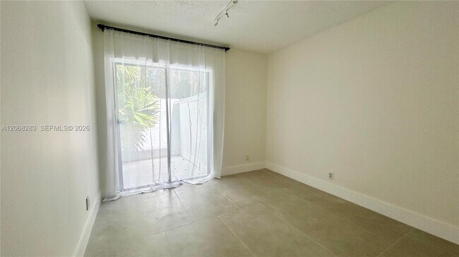 Building Photo - 20945 Bay Ct