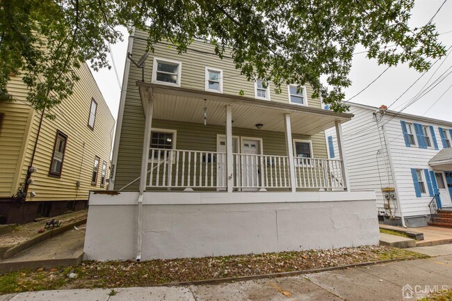 Building Photo - 1-2 Augusta St-